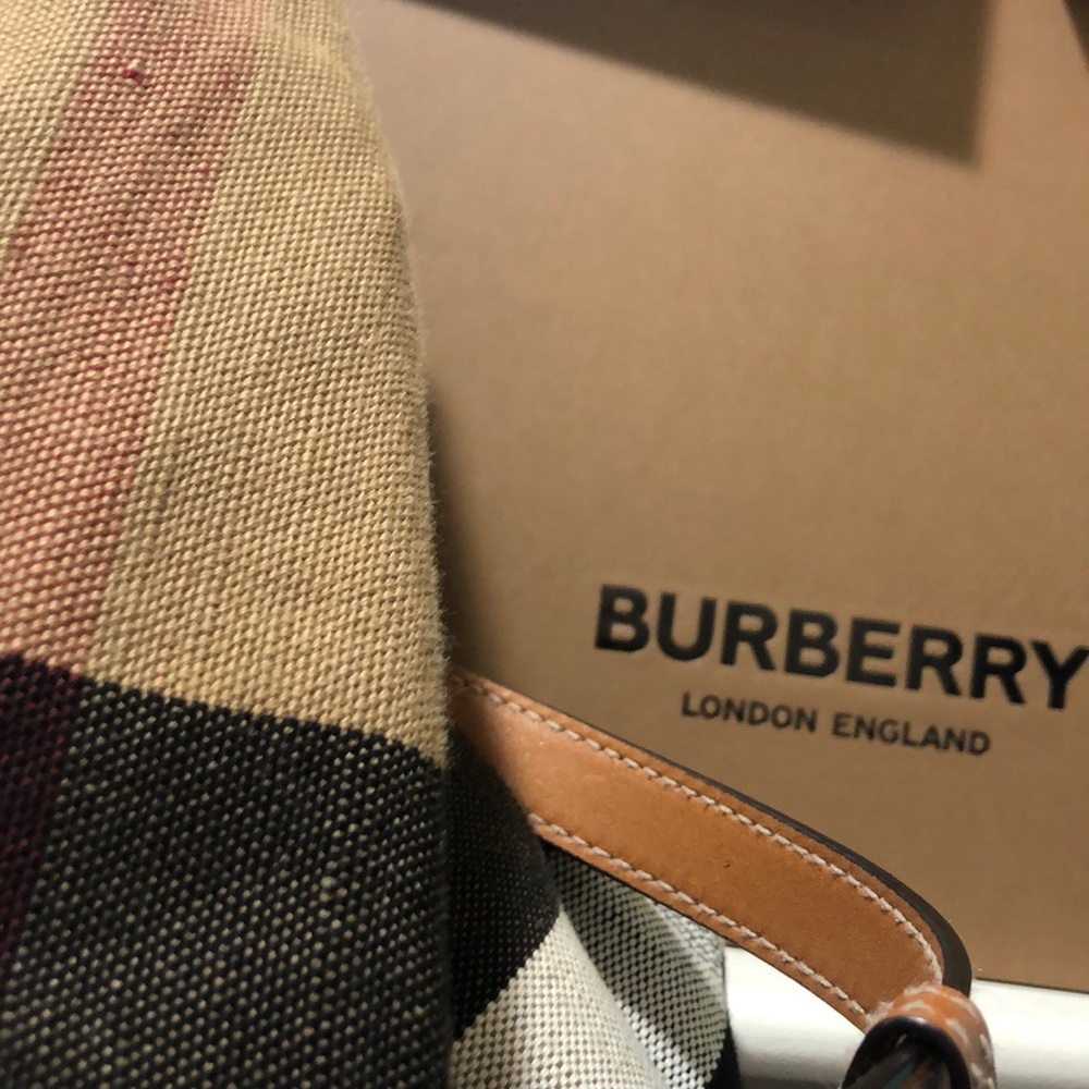 Burberry shoulder bag
